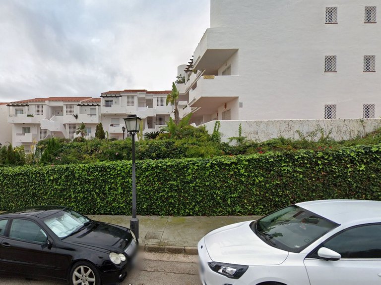 Apartment for Sale in Bel Air, Malaga 2
