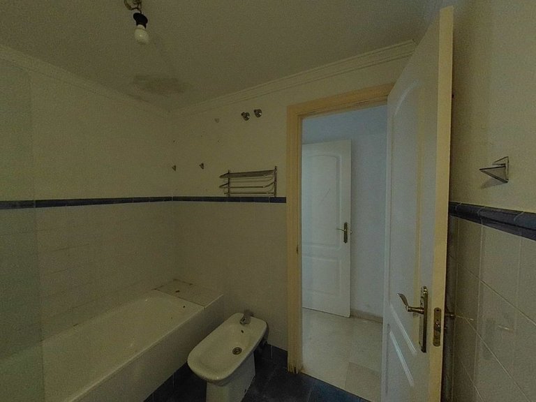 Apartment for Sale in Bel Air, Malaga 24
