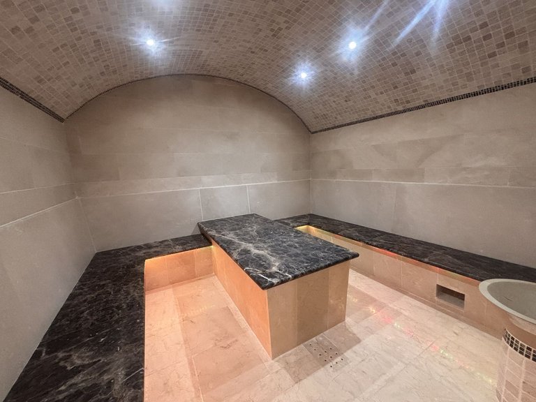 Villa for Sale in Benahavís, Malaga 24