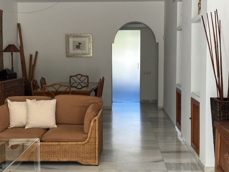 Apartment for Sale in Puerto Banús, Malaga 13