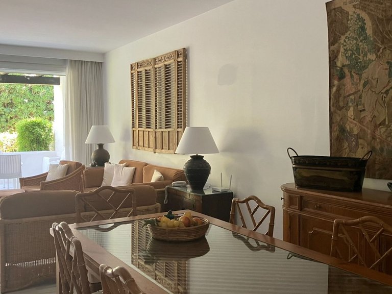 Apartment for Sale in Puerto Banús, Malaga 16