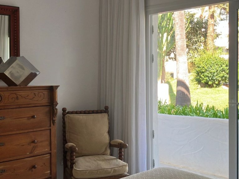 Apartment for Sale in Puerto Banús, Malaga 26