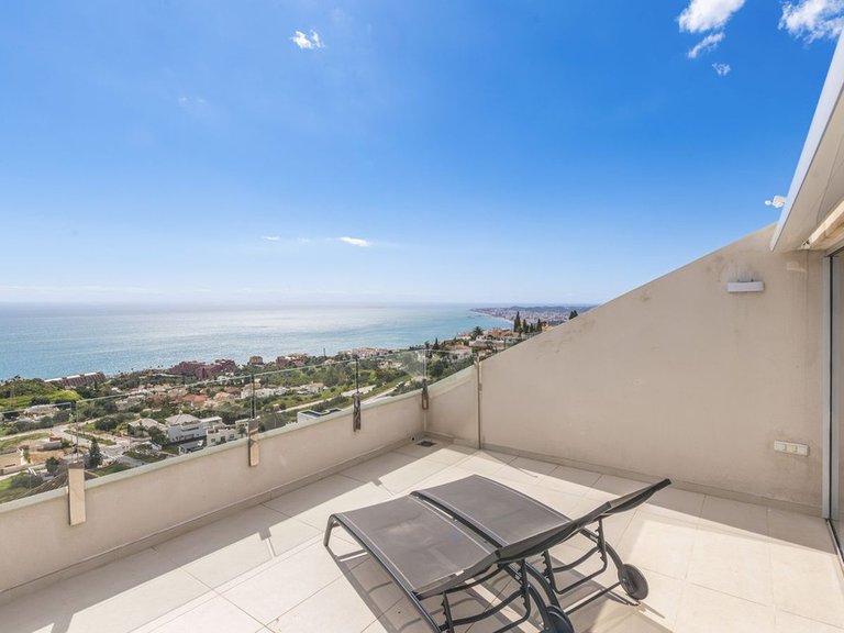 Apartment for Sale in Benalmadena, Malaga 26