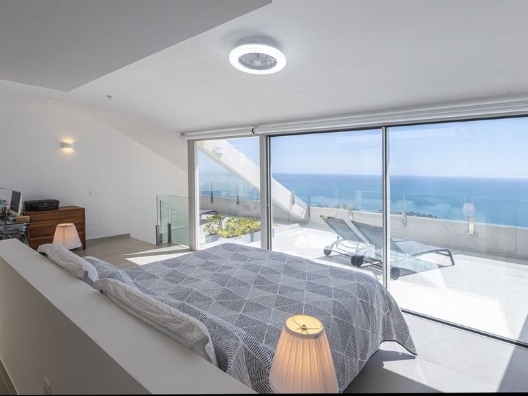 Apartment for Sale in Benalmadena, Malaga 32