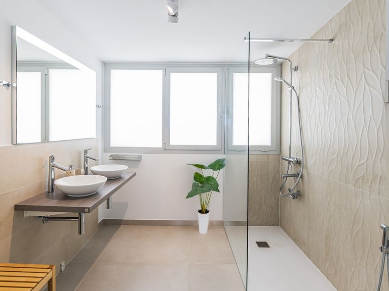 Apartment for Sale in Benalmadena, Malaga 34
