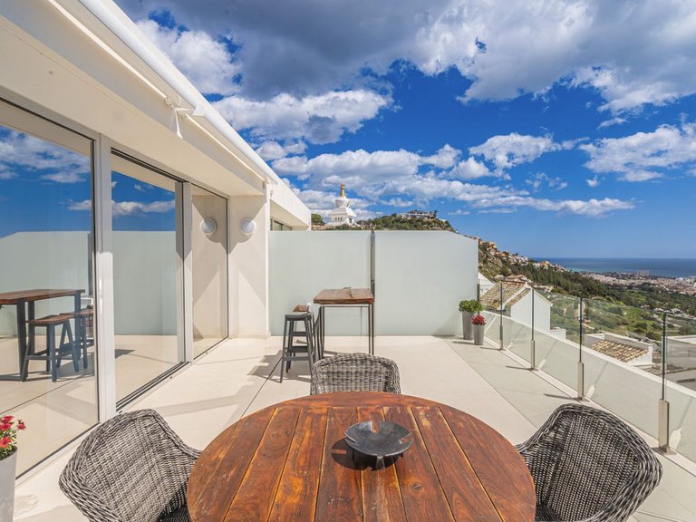 Apartment for Sale in Benalmadena, Malaga 9