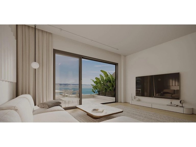 Apartment for Sale in Las Lagunas, Malaga 5