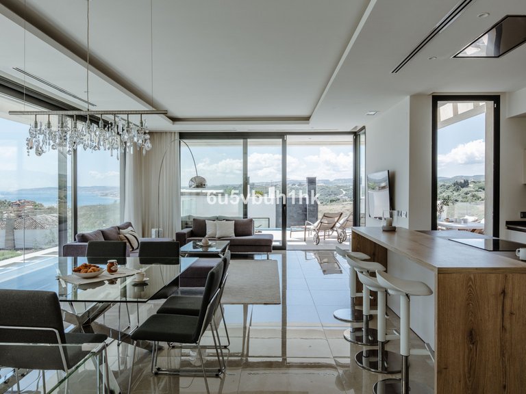 Villa for Sale in Estepona, Malaga 3