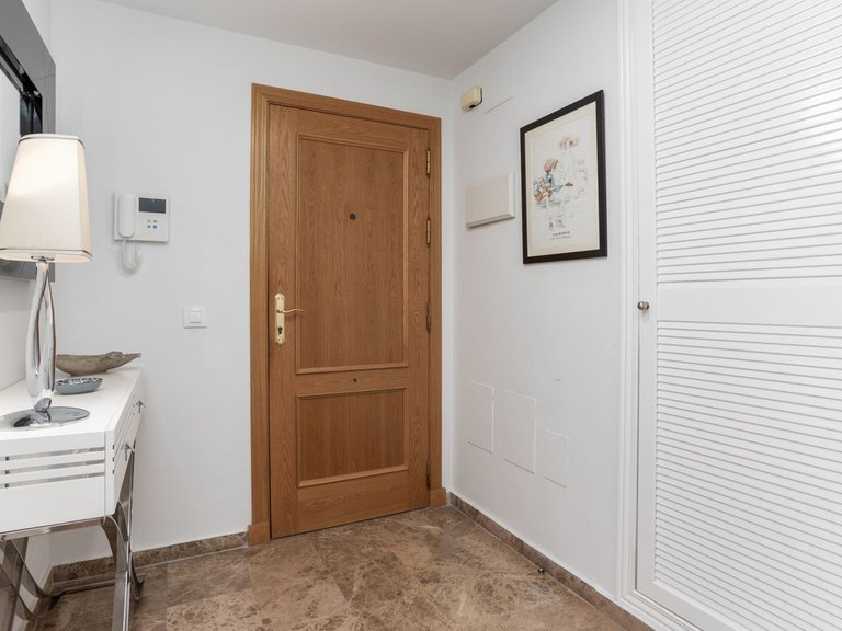 Apartment for Sale in San Pedro De Alcántara, Malaga 11