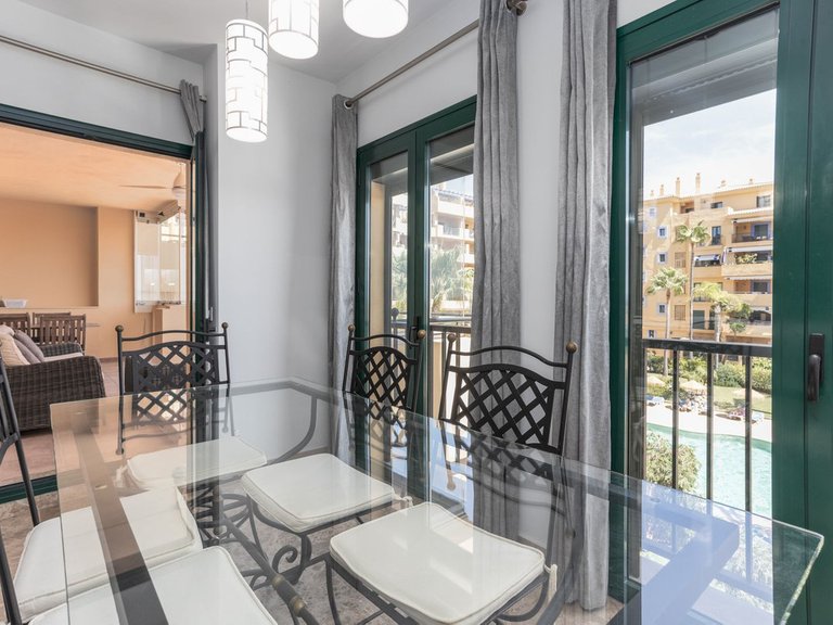 Apartment for Sale in San Pedro De Alcántara, Malaga 16