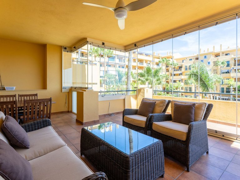 Apartment for Sale in San Pedro De Alcántara, Malaga 17