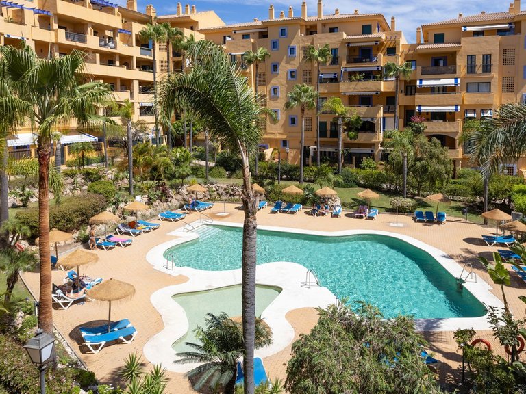 Apartment for Sale in San Pedro De Alcántara, Malaga 36