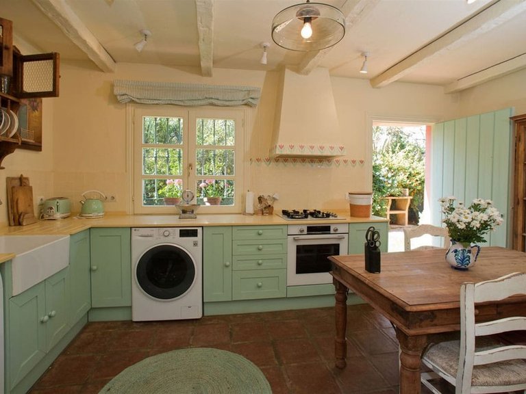 Villa for Sale in Estepona, Malaga 5