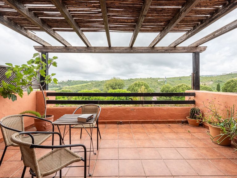 Apartment for Sale in Casares, Malaga 1