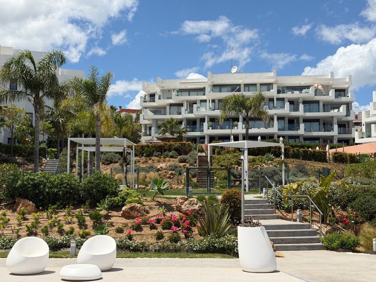 Apartment for Sale in Casares, Malaga 1