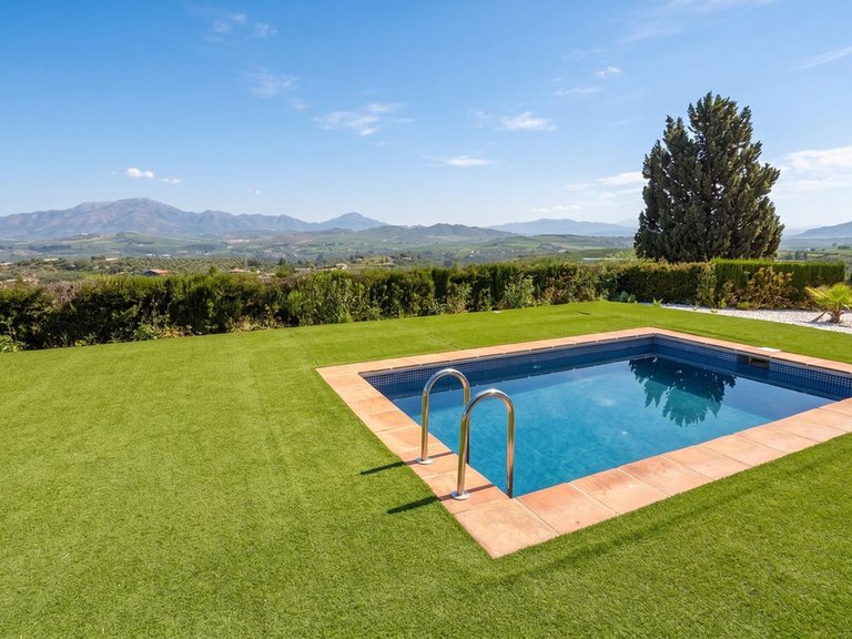 Villa for Sale in Coín, Malaga 2