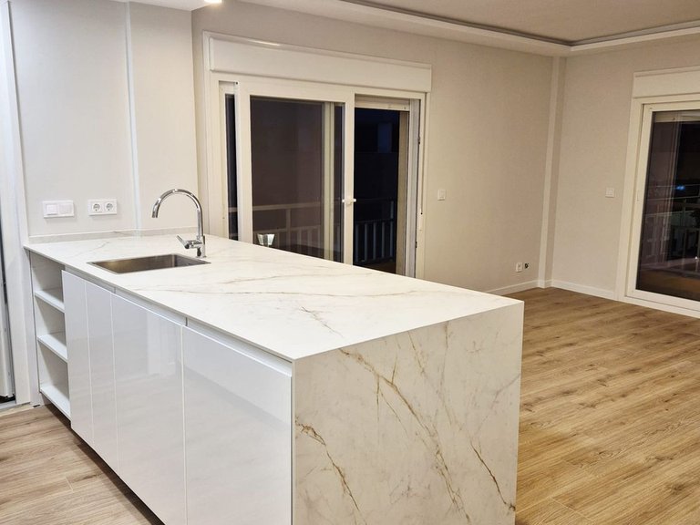 Apartment for Sale in Fuengirola, Malaga 11