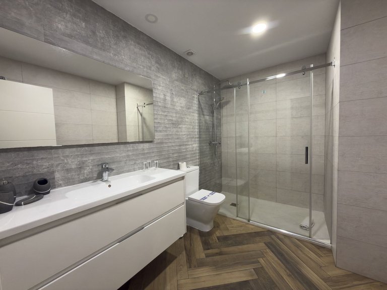 Apartment for Sale in Málaga Centro, Malaga 17