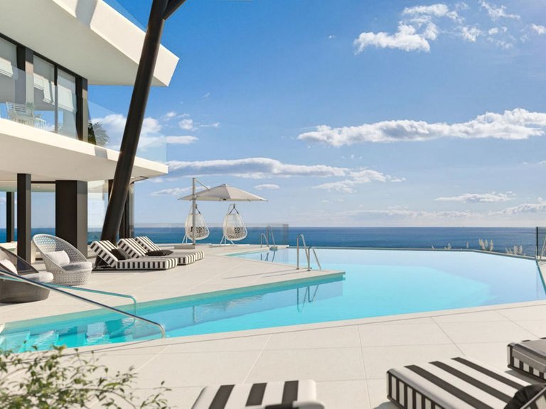 Apartment for Sale in Fuengirola, Malaga 1
