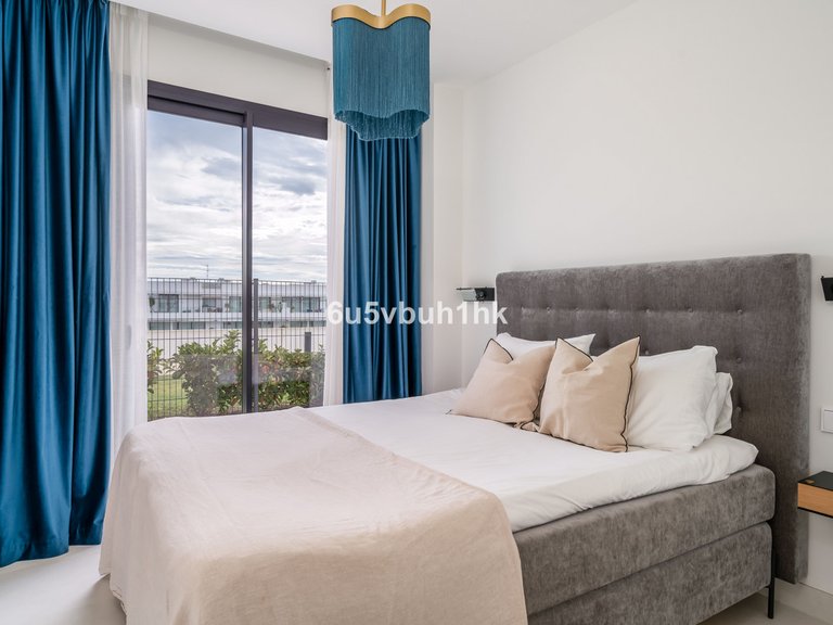 Apartment for Sale in Fuengirola, Malaga 13