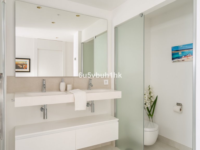 Apartment for Sale in Fuengirola, Malaga 20