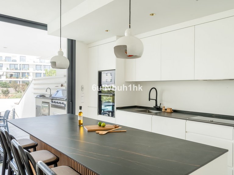 Apartment for Sale in Fuengirola, Malaga 25