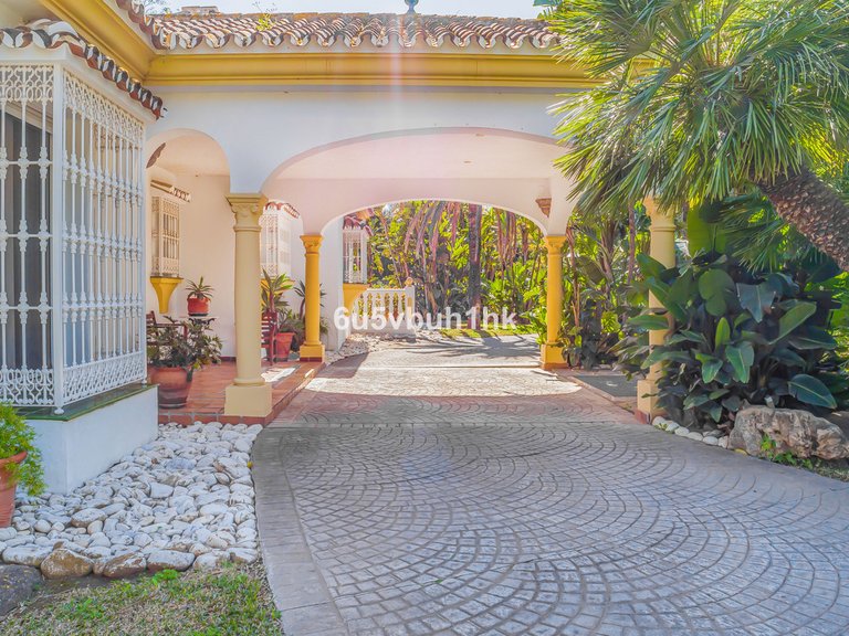 Villa for Sale in Mijas, Malaga 10