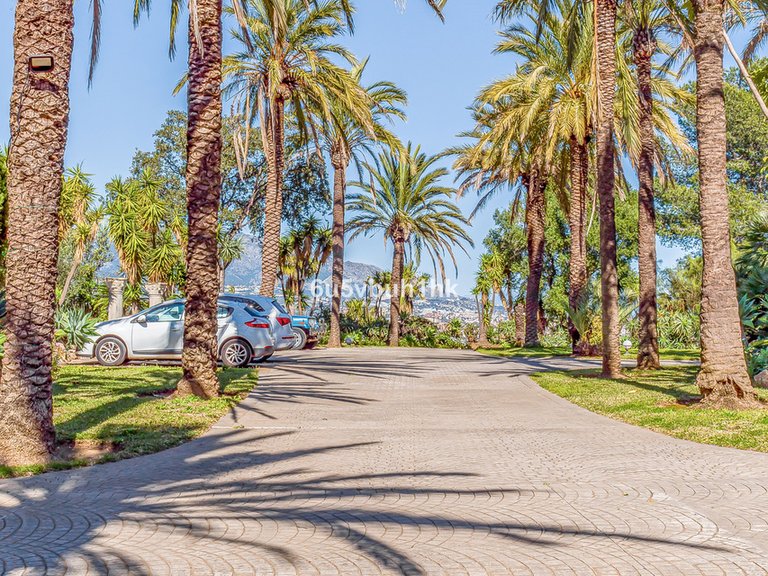 Villa for Sale in Mijas, Malaga 11