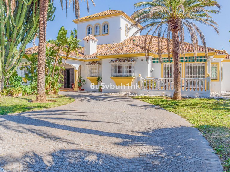 Villa for Sale in Mijas, Malaga 14