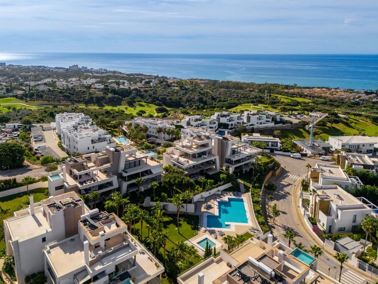Apartment for Sale in Cabopino, Malaga 15