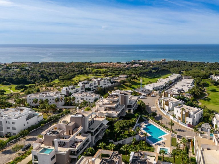 Apartment for Sale in Cabopino, Malaga 16