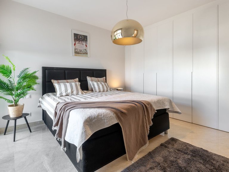 Apartment for Sale in Cabopino, Malaga 34