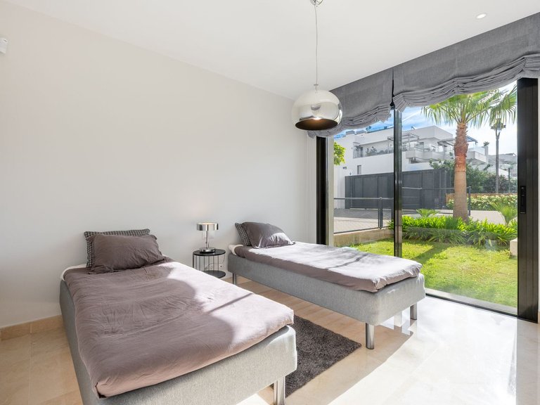 Apartment for Sale in Cabopino, Malaga 36