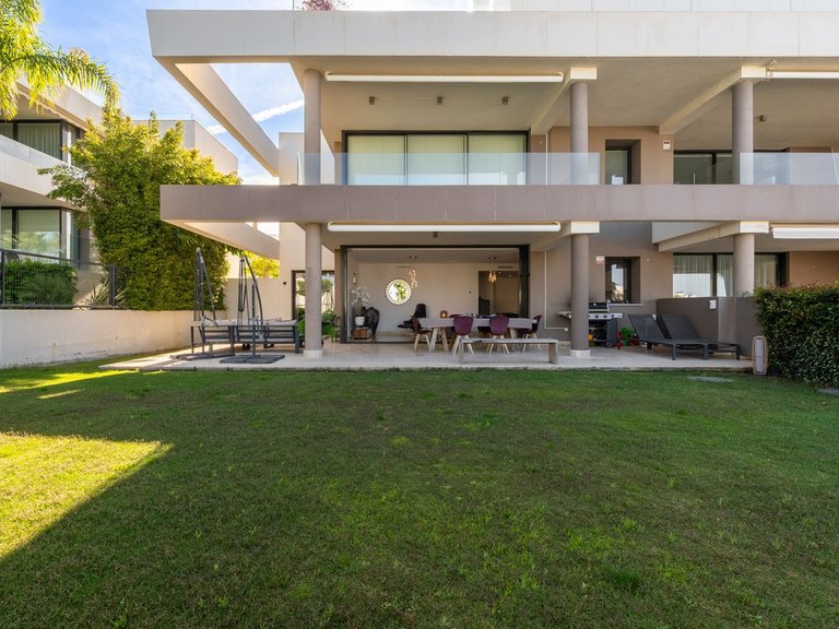 Apartment for Sale in Cabopino, Malaga 48