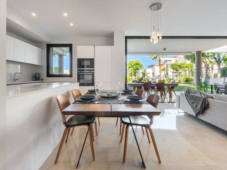 Apartment for Sale in Cabopino, Malaga 9