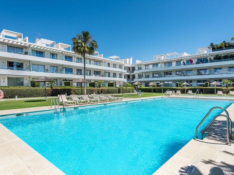 Apartment for Sale in Bel Air, Malaga 1