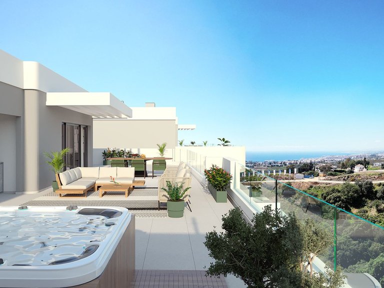Apartment for Sale in Altos De Los Monteros, Malaga 7