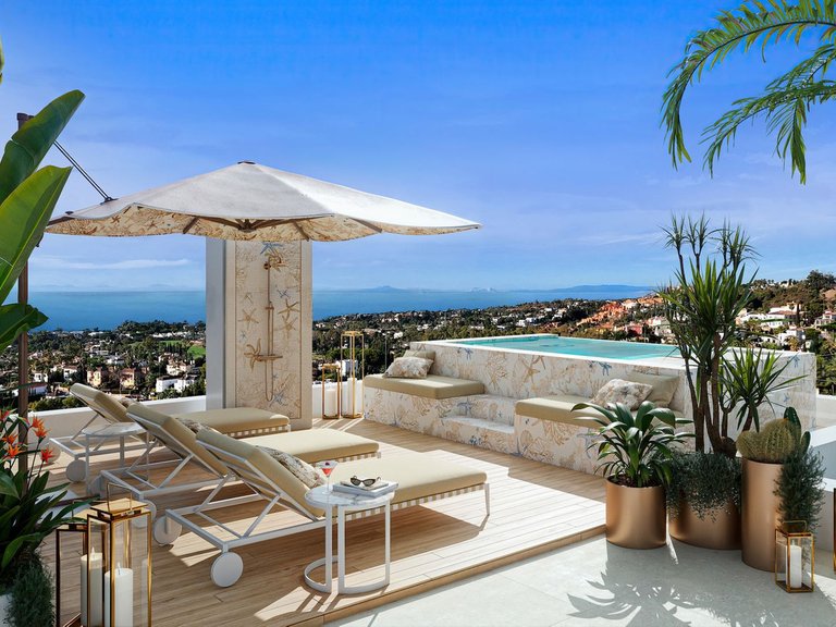 Villa for Sale in Puerto Banús, Malaga 8