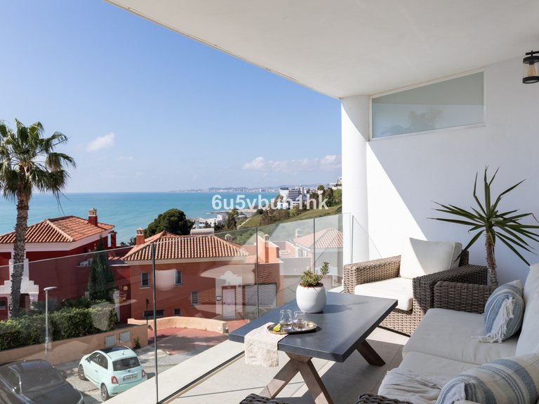 Apartment for Sale in Torrequebrada, Malaga 1