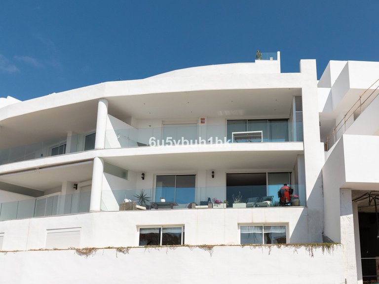 Apartment for Sale in Torrequebrada, Malaga 32