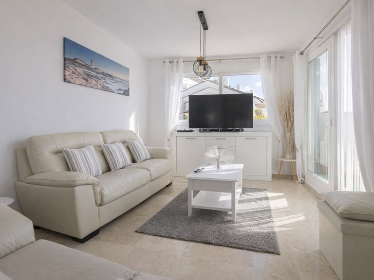 Apartment for Sale in La Alcaidesa, Cadiz 11