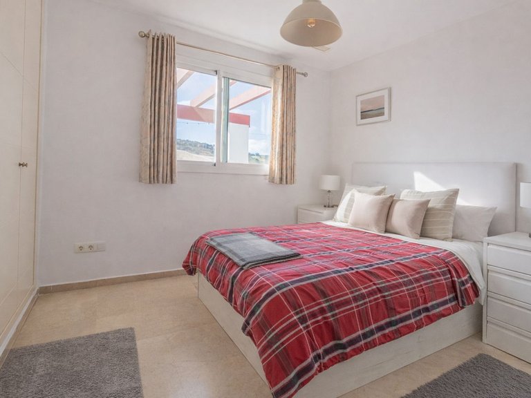 Apartment for Sale in La Alcaidesa, Cadiz 5