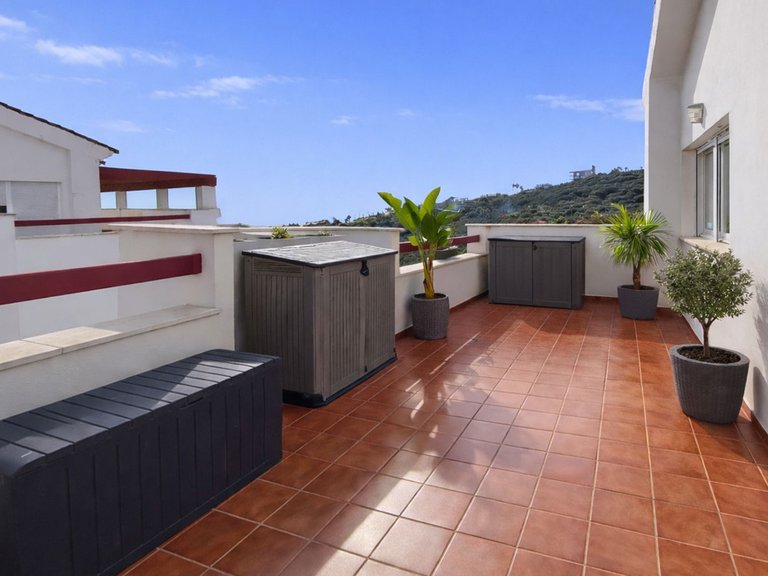 Apartment for Sale in La Alcaidesa, Cadiz 9