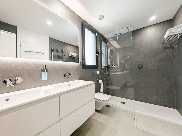 Apartment for Sale in Marbella, Malaga 16