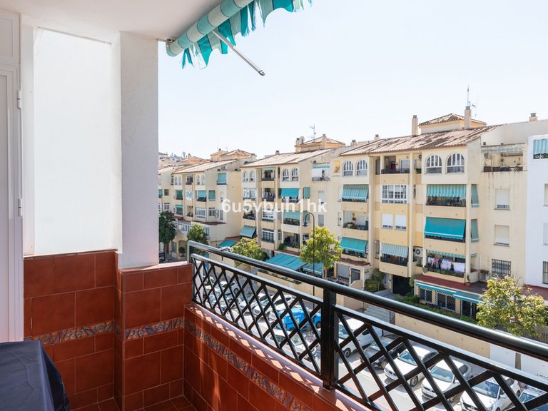 Apartment for Sale in Las Lagunas, Malaga 13