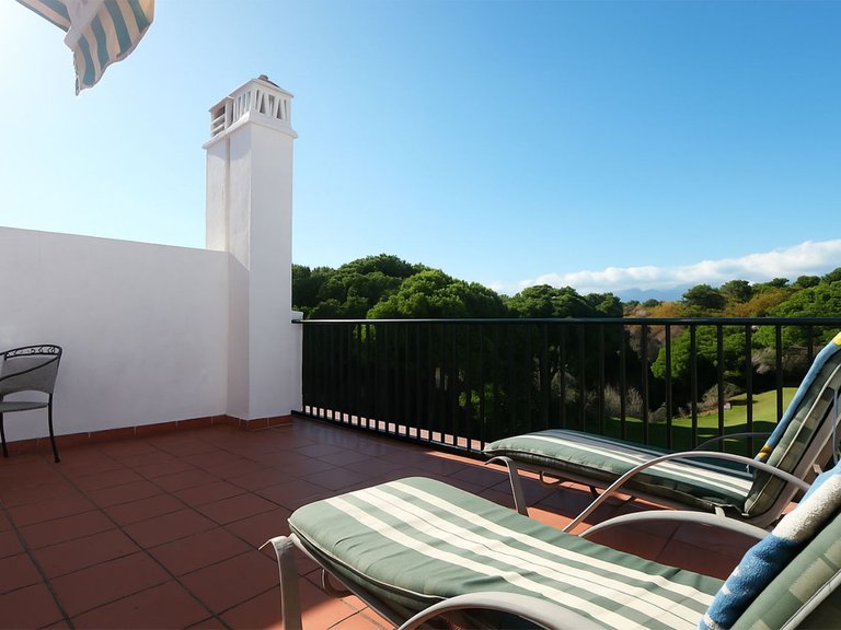 Villa for Sale in Cabopino, Malaga 11