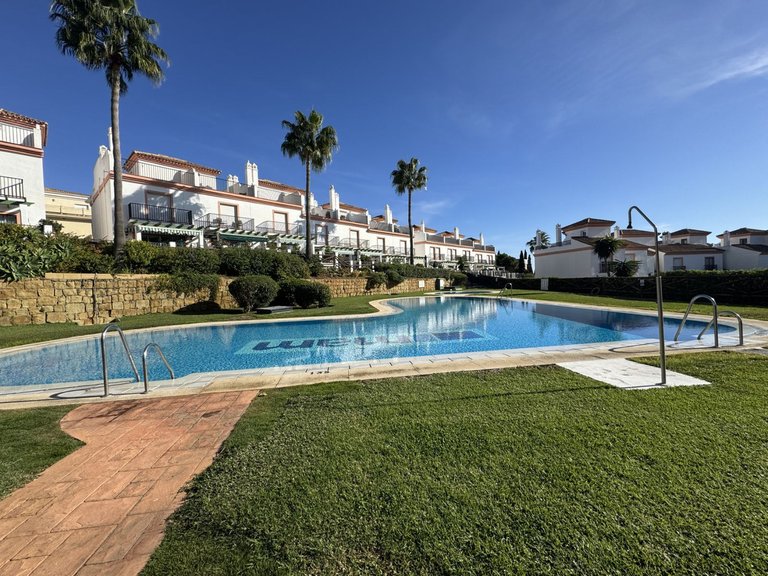 Villa for Sale in Cabopino, Malaga 3