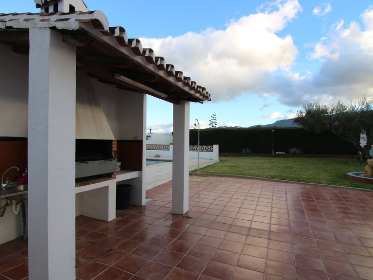 Villa for Sale in Alhaurín El Grande, Malaga 23