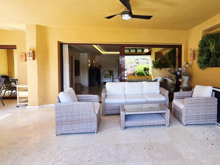 Apartment for Sale in Estepona, Malaga 11