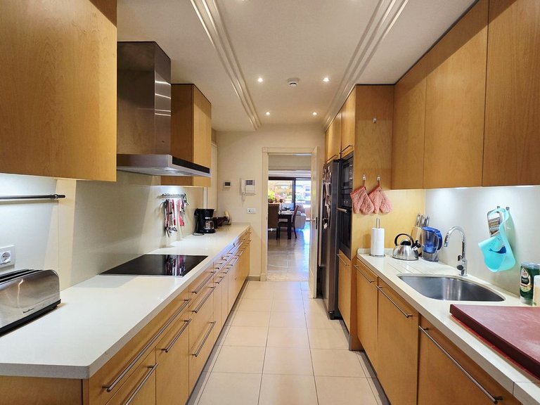 Apartment for Sale in Estepona, Malaga 14
